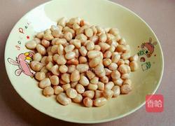 红枣花生猪蹄汤的做法图解5