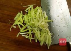 海鲜炒乌冬面的做法图解4