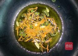 胡萝卜丝炒土豆丝的做法图解4