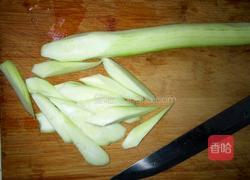 毛豆丝瓜的做法图解2