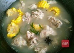 玉米海带排骨汤的做法图解10