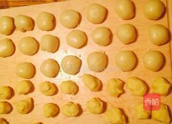 酥皮鲜肉榨菜月饼的做法图解6