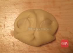 酥皮鲜肉榨菜月饼的做法图解11