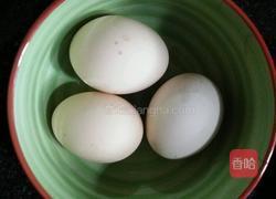 煎荷包蛋（生抽版）的做法图解1