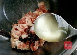 猪肉粉条包子的做法图解5