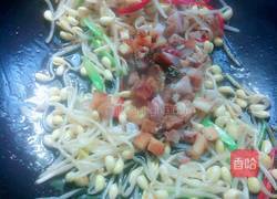 黄豆芽炒咸鱼的做法图解9