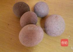 银耳桂圆枸杞粥的做法图解2