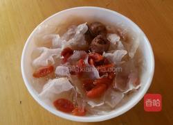 银耳桂圆枸杞粥的做法图解4