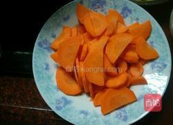 胡萝卜土豆烧肉的做法图解1