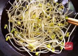 鸟窝芡汁香菇丁的做法图解4