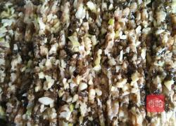 木耳莲藕肉馅花样饺子的做法图解4
