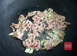 尖椒打卤面的做法图解3