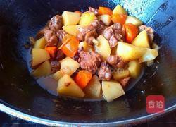 土豆烧鸭腿的做法图解10