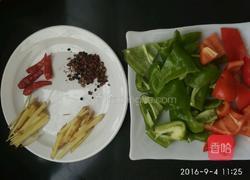 辣椒炒鸡杂的做法图解2