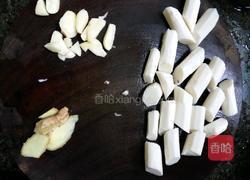 山药焖排骨的做法图解1