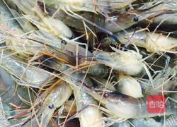 油爆大头虾（家常版）的做法图解1