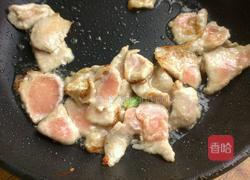 青椒炒里脊肉的做法图解3