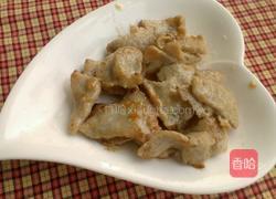 青椒炒里脊肉的做法图解4