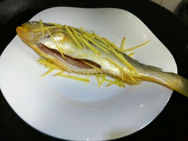 上锅蒸，水滾十分钟