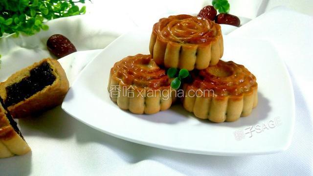 广式枣泥月饼