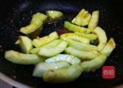 香瓜炒虾球的做法图解9