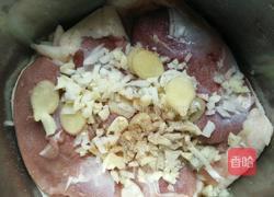 酱香鸭胸肉的做法图解2