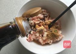 韭菜猪肉水煎包的做法图解4