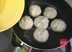 韭菜猪肉水煎包的做法图解12