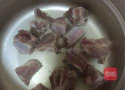 高压锅莲藕排骨汤的做法图解1