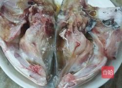 砂锅鱼头煲的做法图解2