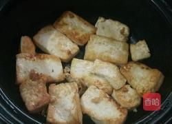 砂锅鱼头煲的做法图解7