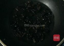 凉拌木耳丝瓜的做法图解5