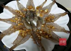 蒜蓉开边虾的做法图解7