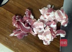 萝卜干炒五花肉的做法图解4