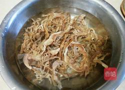 老鸭笋干煲的做法图解2