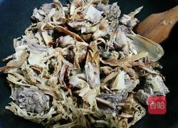 老鸭笋干煲的做法图解5