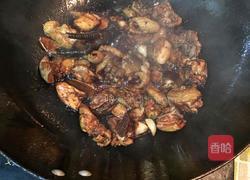 豆角炒仔鸡的做法图解5