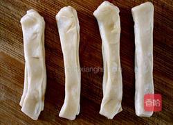 健康小油条的做法图解5