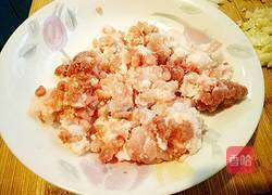 蒜蓉肉末烧秋葵木耳的做法图解4