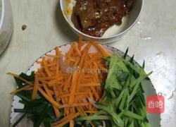 韩式石锅拌饭的做法图解2