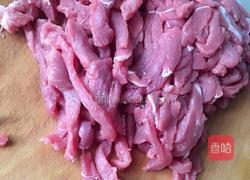 尖椒牛柳的做法图解1