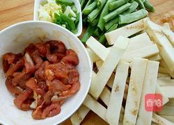 豆角烧茄子的做法图解2