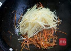 胡萝卜丝炒土豆丝的做法图解10