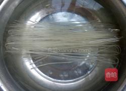 炒粉条的做法图解1