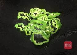 青椒煎蛋的做法图解5