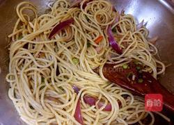 黑椒牛柳意大利面的做法图解9