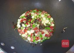 一品肥牛金针煲的做法图解10