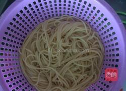 奶酪培根意面的做法图解6