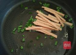 包菜木耳疙瘩汤的做法图解4