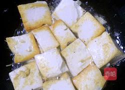 鱼头炖豆腐的做法图解3